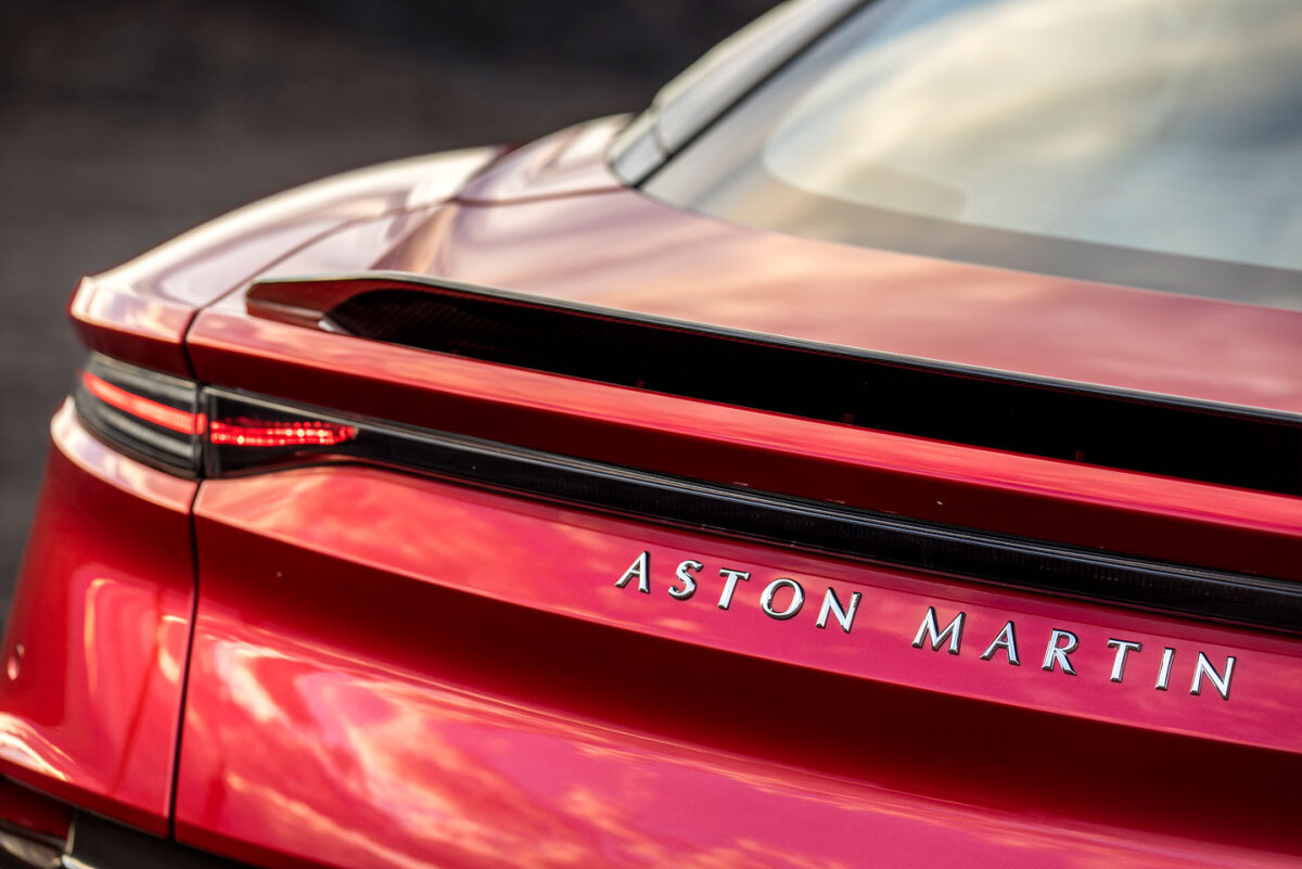 aston martin superlegerra 82 5b33323e5694a