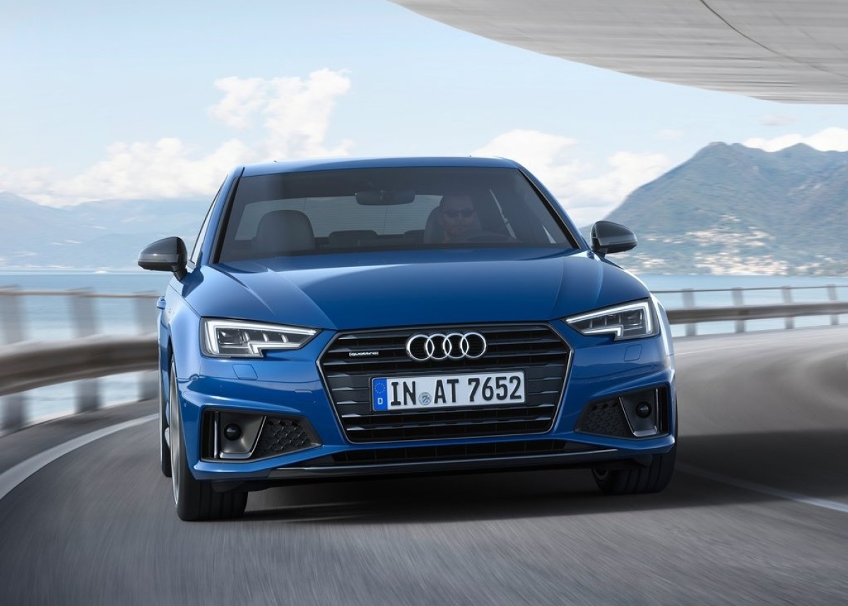 Audi-A4-2019-1024-0c