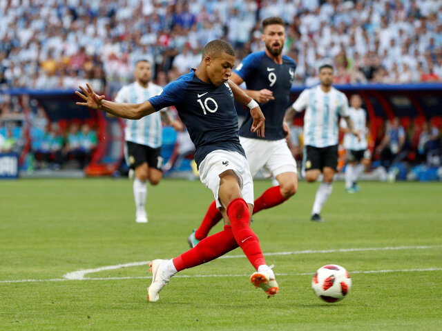 Mbappé charita futbal ms