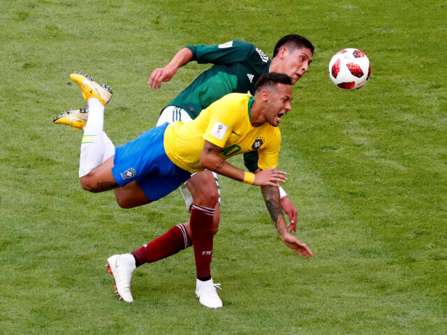 Neymar, Edson Álvarez