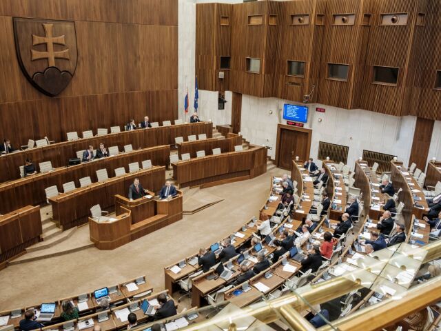 parlament, NRSR