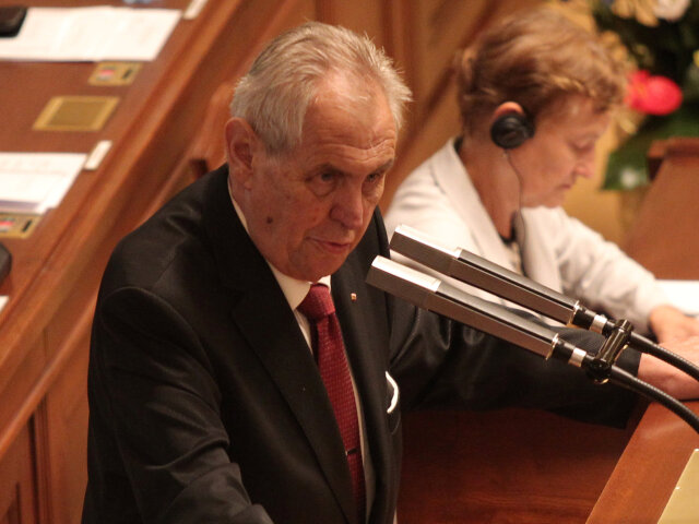 Miloš Zeman, hlasovanie o dôvere českej vlády