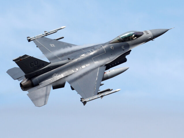 stíhačka, F-16