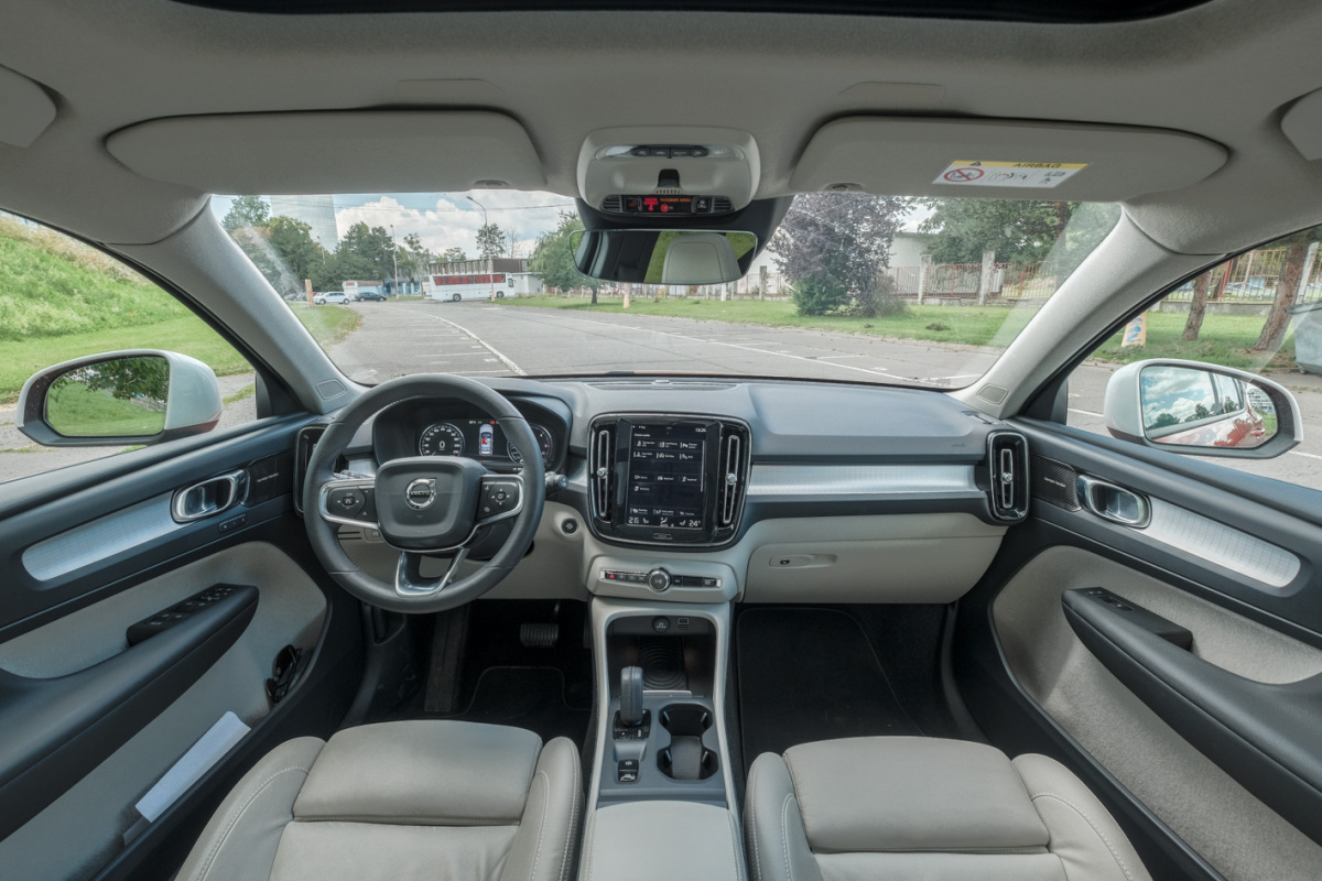 Volvo XC40
