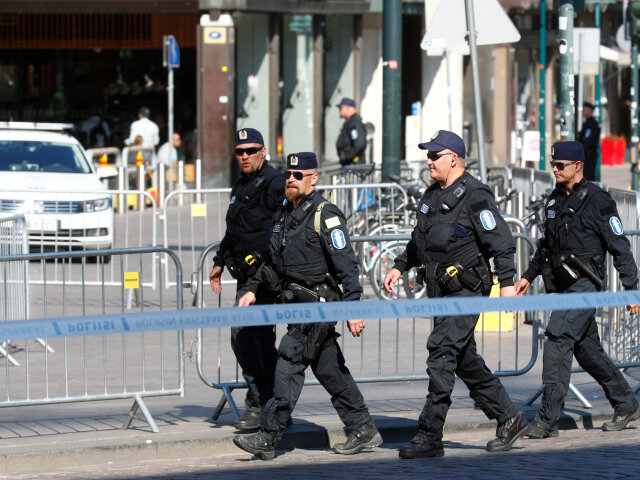 polícia, fínsko, helsinki, summit