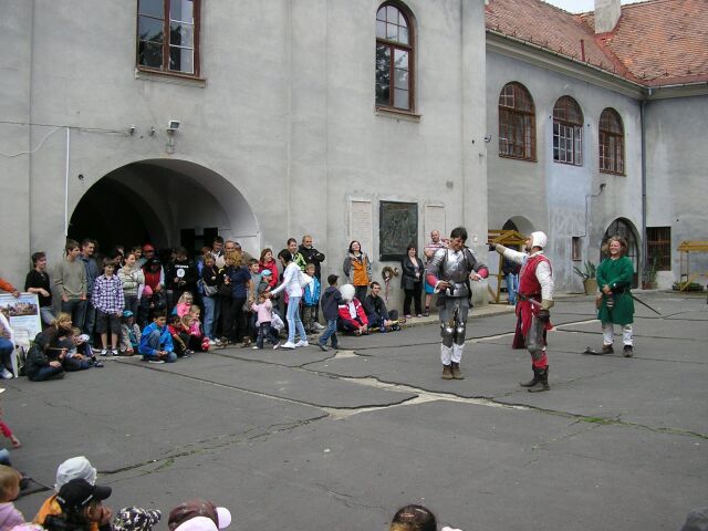 hrad Modrý kameň