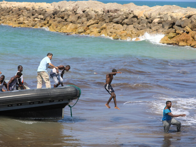 Líbya, migranti