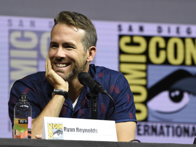 Herec Ryan Reynolds na akcii Comic-Con v San Diegu. 