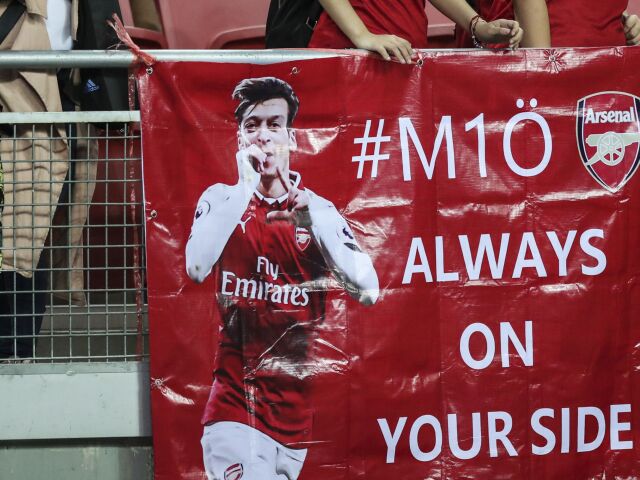 Mesut Özil