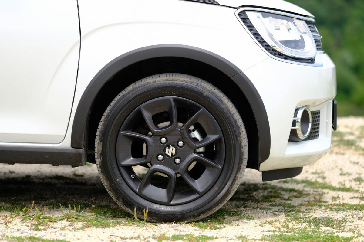 Suzuki Ignis