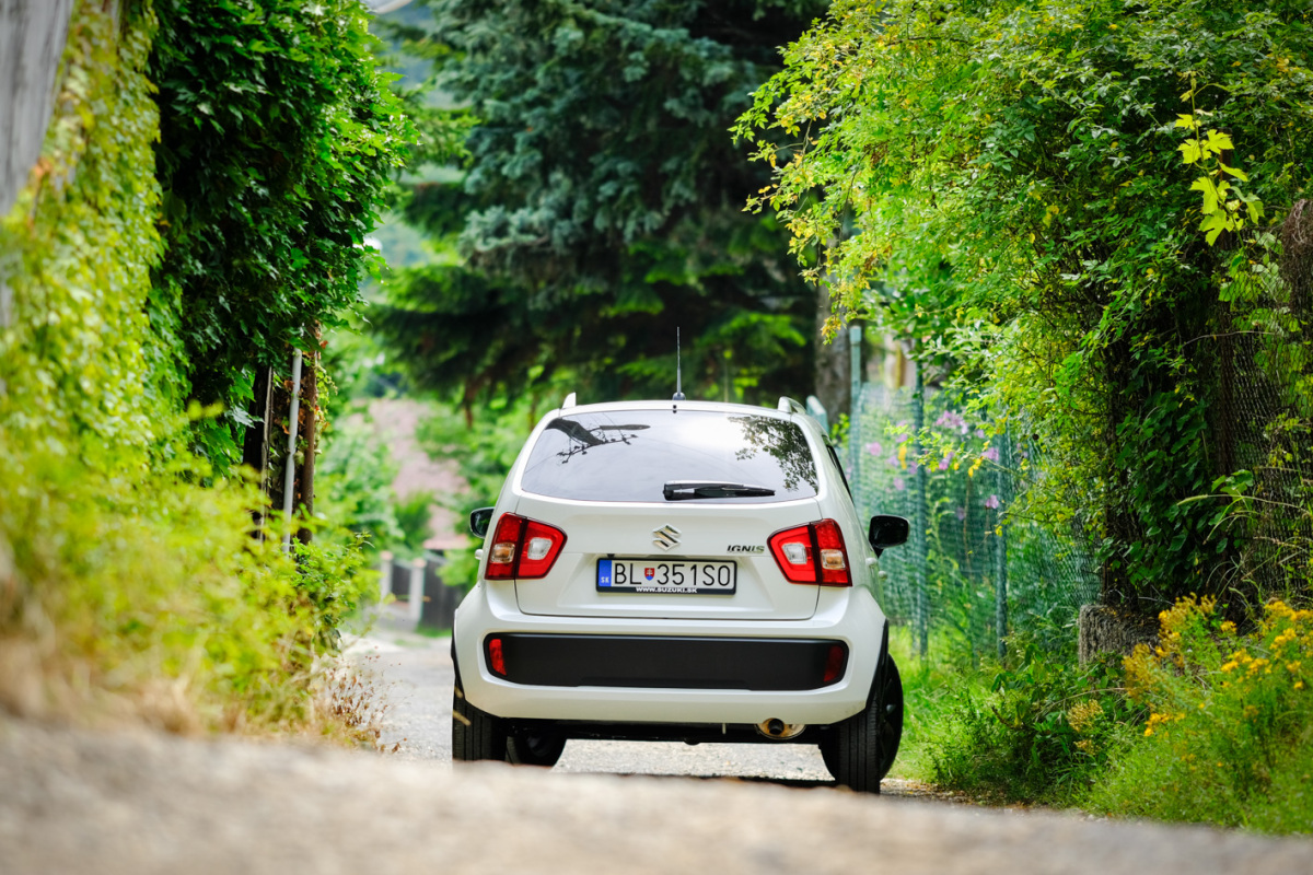 Suzuki Ignis