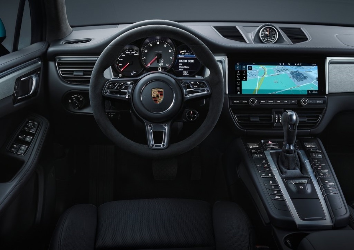 Porsche-Macan-2019-1024-0f
