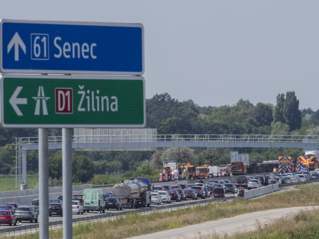 D1, kamión, havária