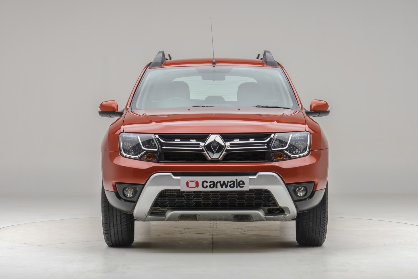 Úspešné SUV Duster bude posledným modelom Dacie, ktorý bude niesť na vybraných trhoch logo Renaultu. Potom sa francúzska automobilka vydá na rozvojových trhoch autonómnou cestou.