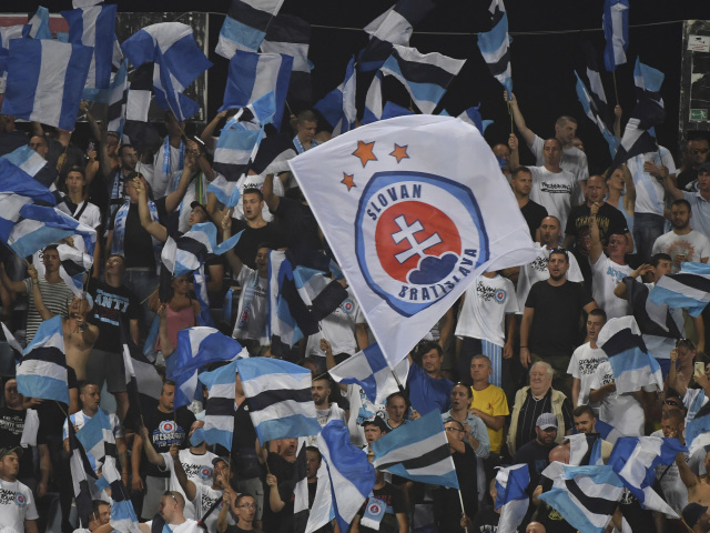 Slovan, Rapid Viedeň