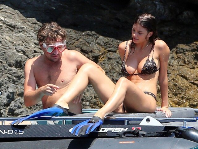 Herec Leonardo Dicaprio a jeho priateľka - argentínska topmodelka Camila Morrone na dovolenke v Taliansku.
