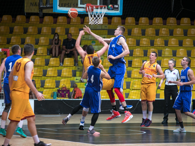 BASKETBAL: Slovensko  Macedónsko