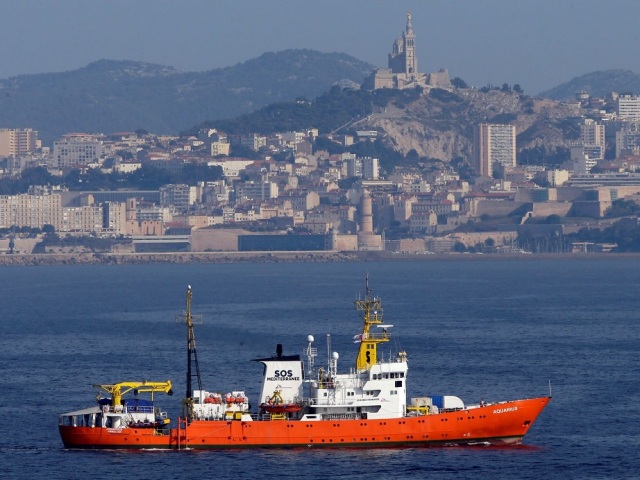 Aquarius lod migranti