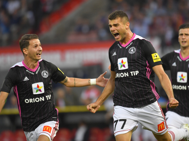 AS Trenčín, Feyenoord