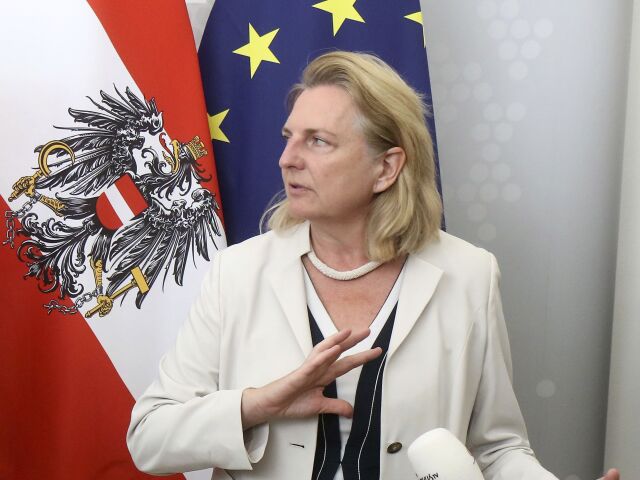 Karin Kneisslová