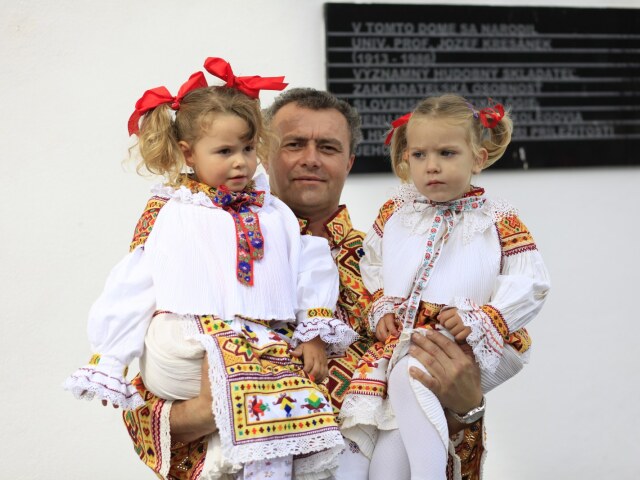 cicmany, folklor, kroje