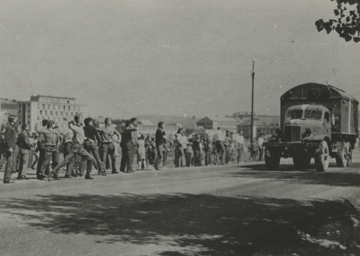 detva, okupácia, 1968, kolóna,