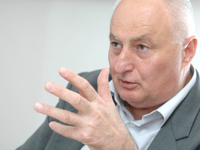 Miroslav Pekník