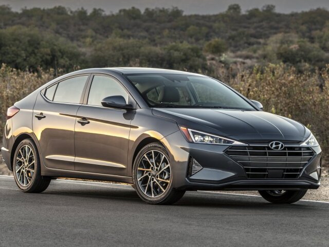 Hyundai Elantra - 2018