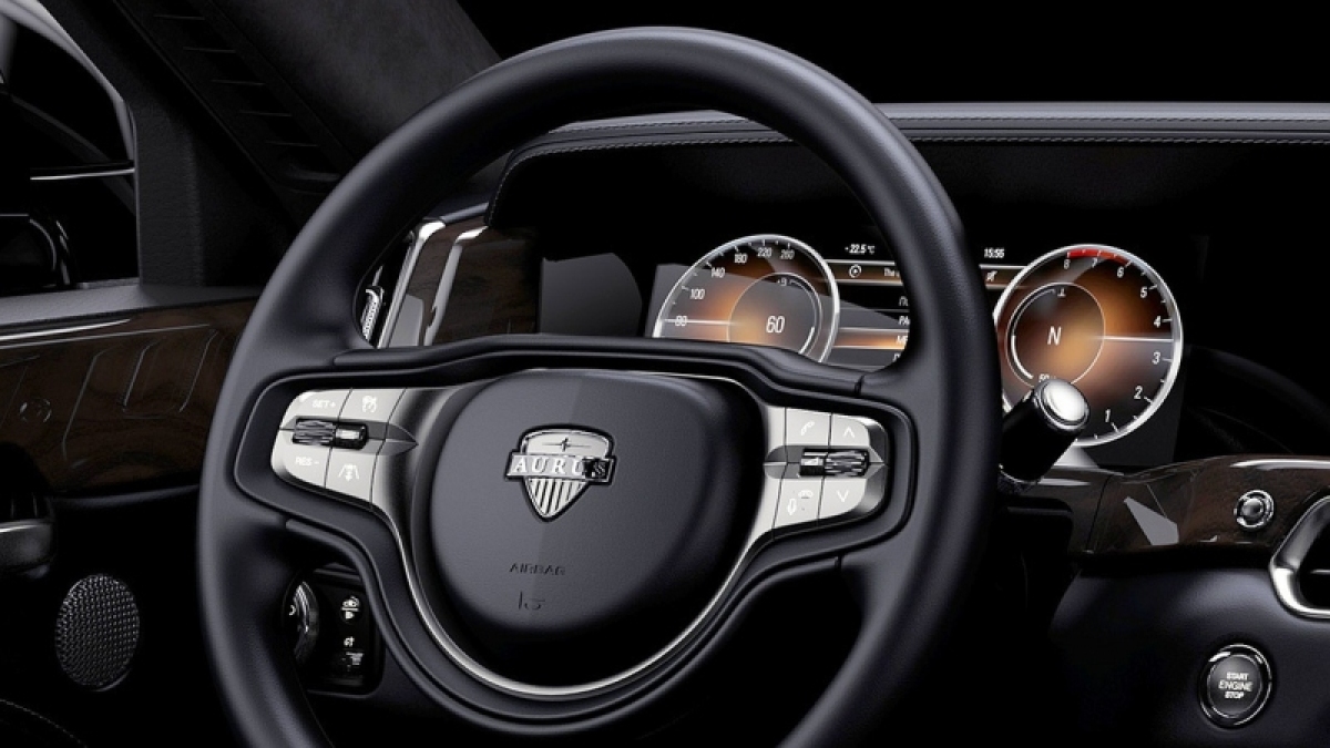 Aurus Senat