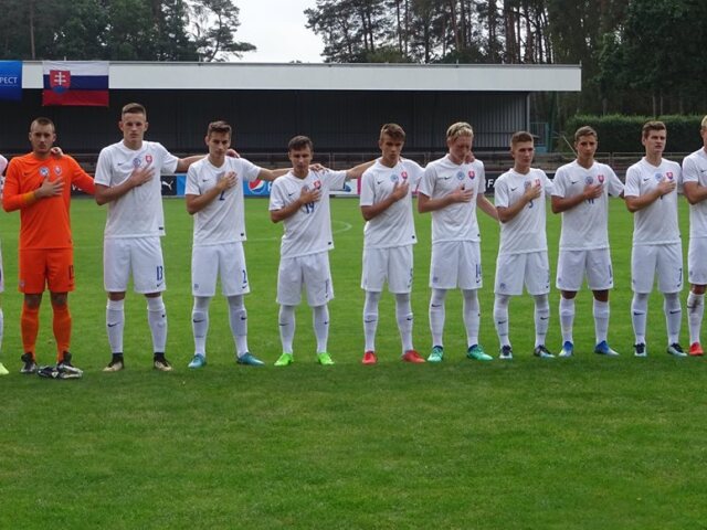 Futbal, Slováci, mladíci
