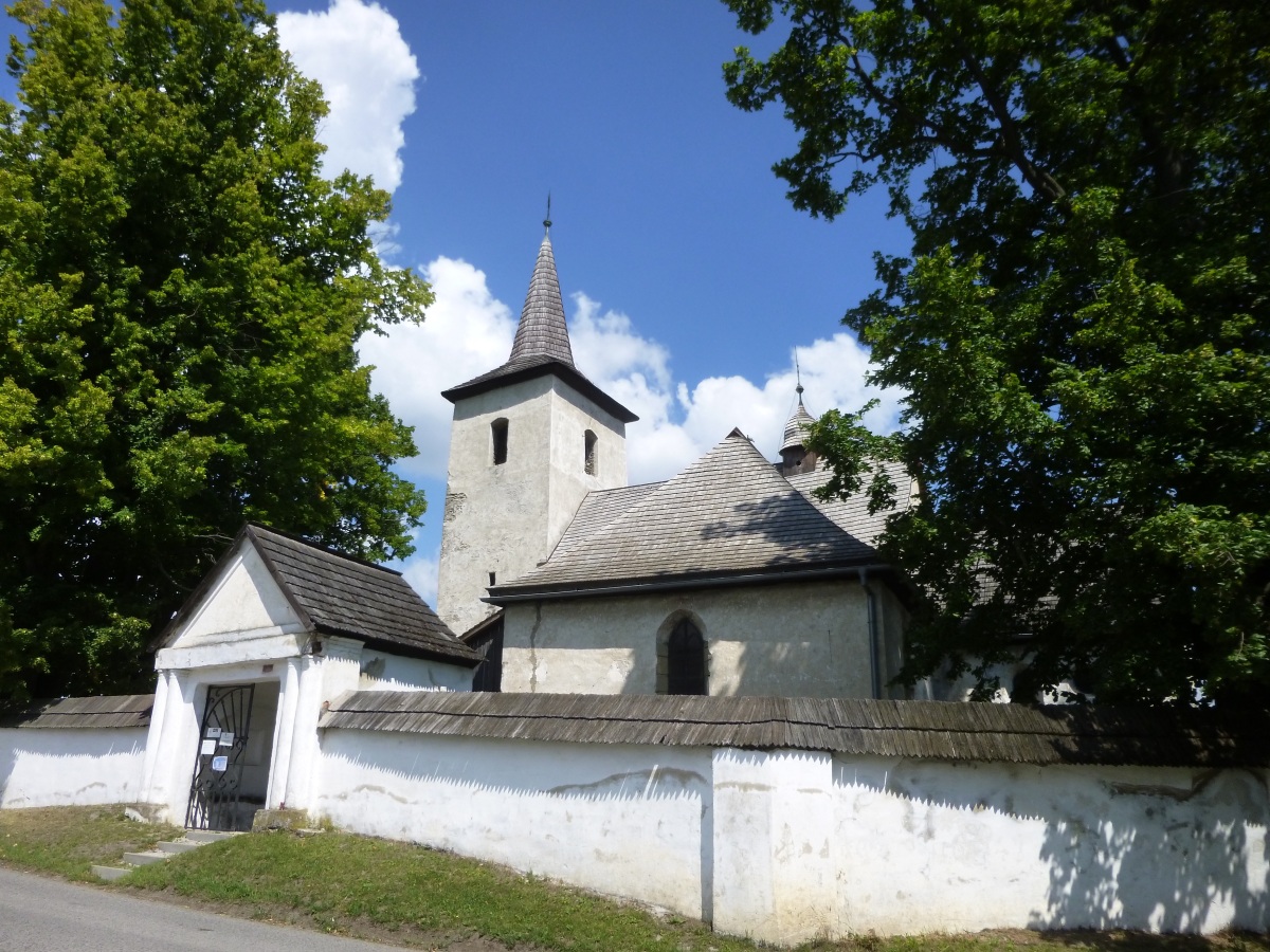 Ludrová, záhadný románsko-gotický kostol, 13. storočie, Fresky,