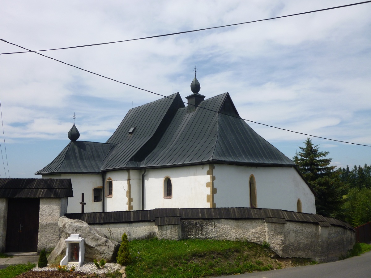 Pôvodne banícka osada Dúbrava, Kostolom  sv. Ondreja,