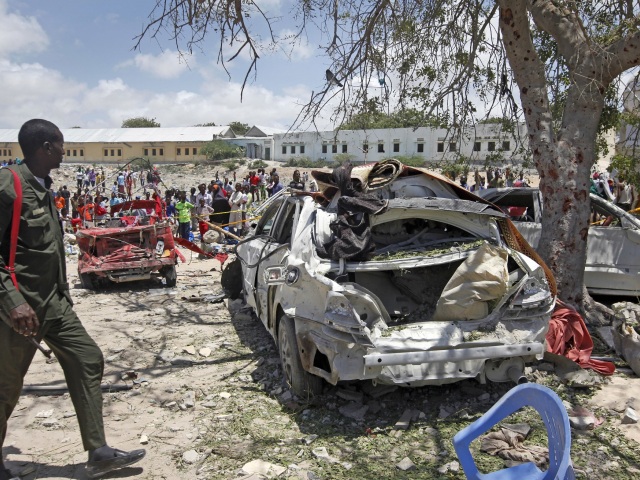 Somálsko Mogadišo útok explózia bomba auto