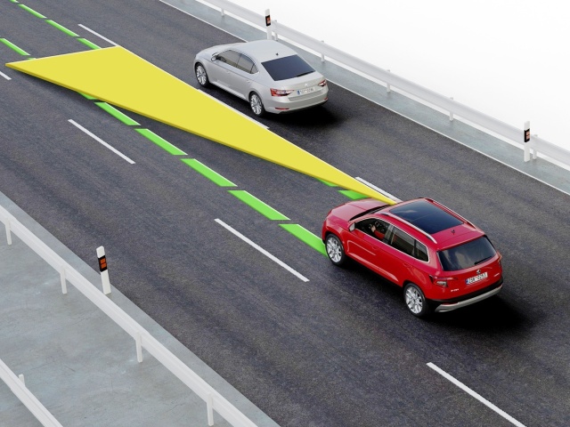 Škoda Karoq - Line Assist