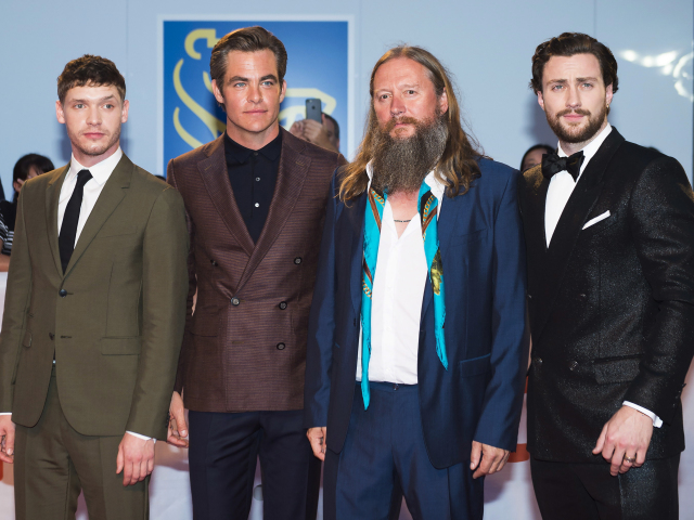 Billy Howle, Chris Pine, režisér David Mackenzie a herec Aaron Taylor-Johnson