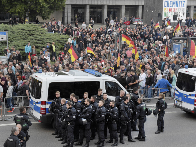 Nemecko Chemnitz muž zabitie protesty