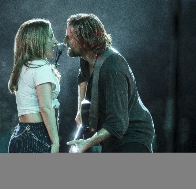 Bradley Cooper a Lady Gaga