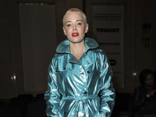 Herečka Rose McGowan na prehliadke Pam Hogg Jar/Leto 2019.