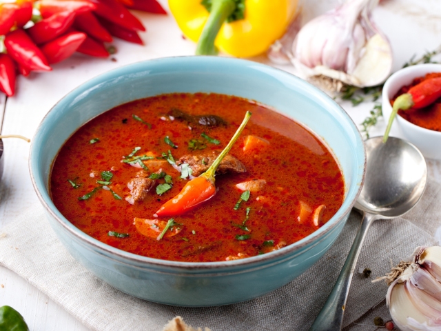 červená paprika, polievka