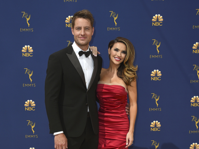 Herec Justin Hartley a jeho manželka Chrishell Hartley.
