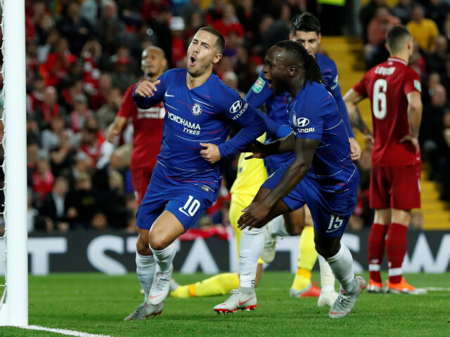 Eden Hazard, Victor Moses