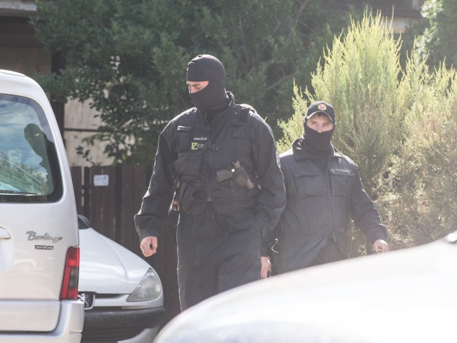 Kolarovo, Zadrzani, Kuciak, NAKA, polícia