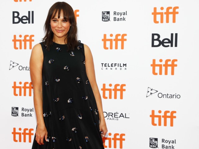 Režisérka a herečka Rashida Jones na festivale v Toronte. 