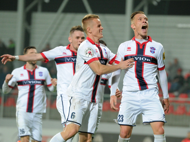 FUTBAL-FL: Zlaté Moravce - Bratislava