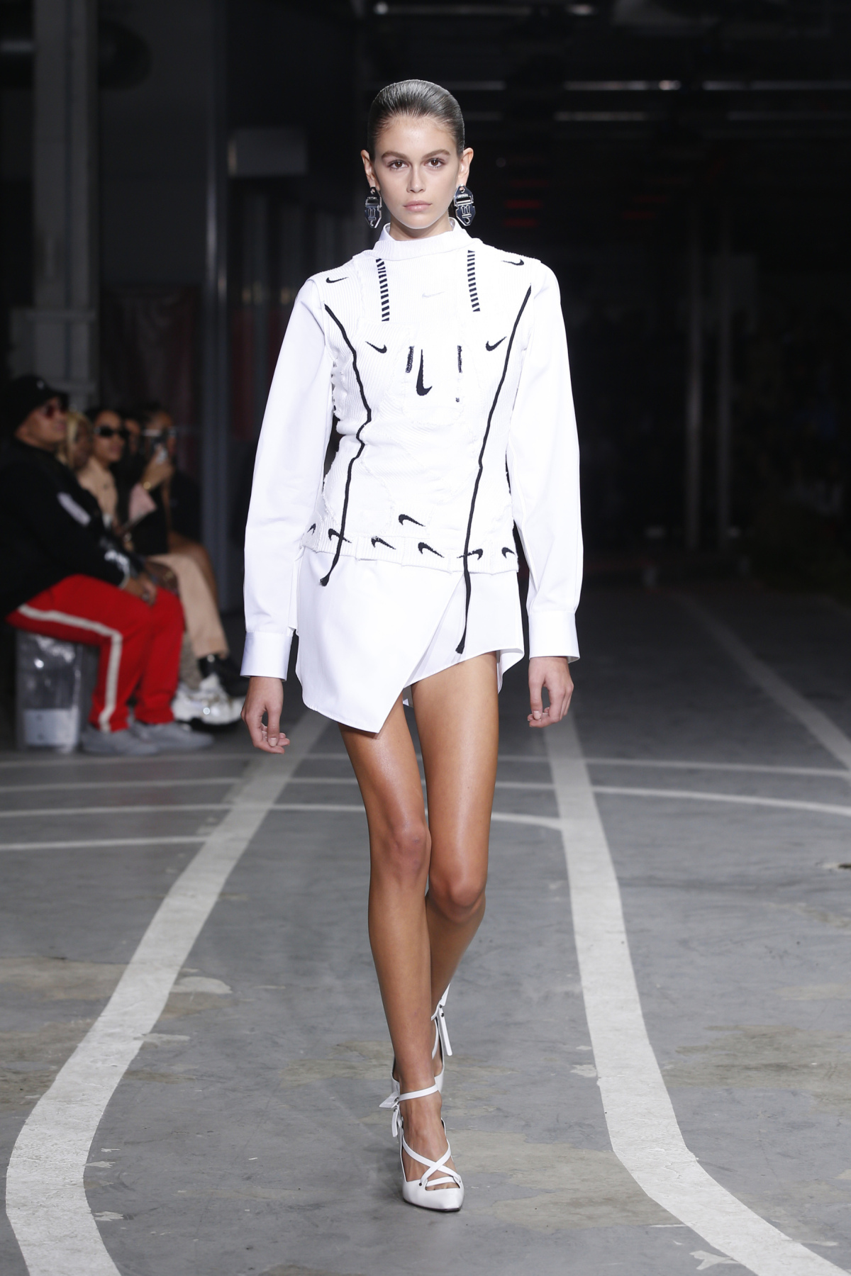 Modelka Kaia Gerber na móle počas prehliadky Off White nechýbala. 