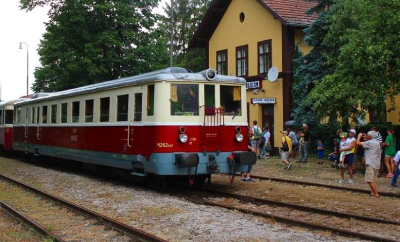 Trať Jablonica - Brezová pod Bradlom