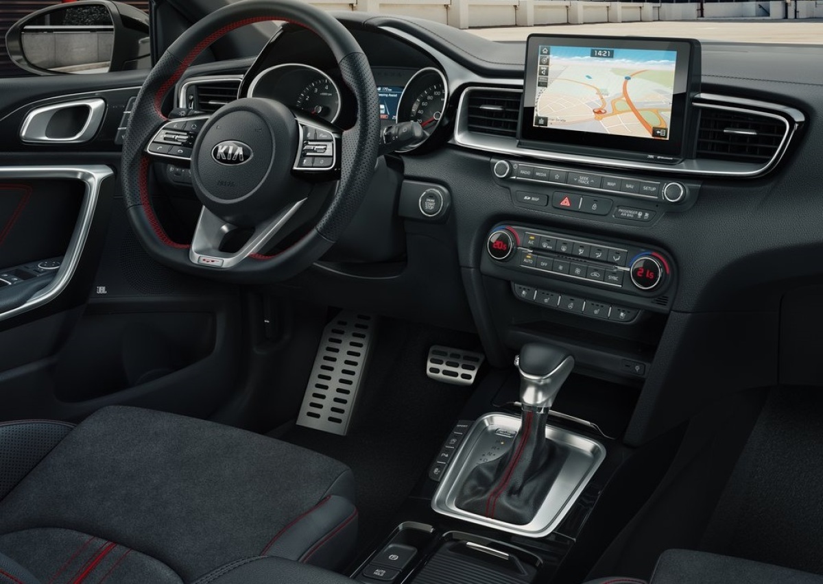 Kia-Ceed GT-2019-1024-05