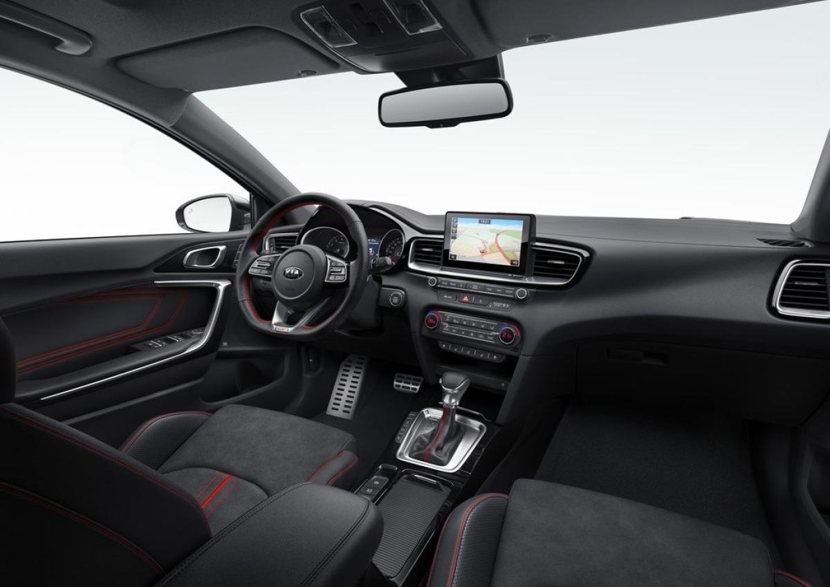 Kia-Ceed GT-2019-1024-06