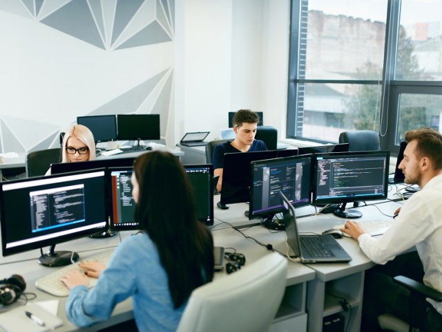 kariéra, programátori, open office, administratíva, práca