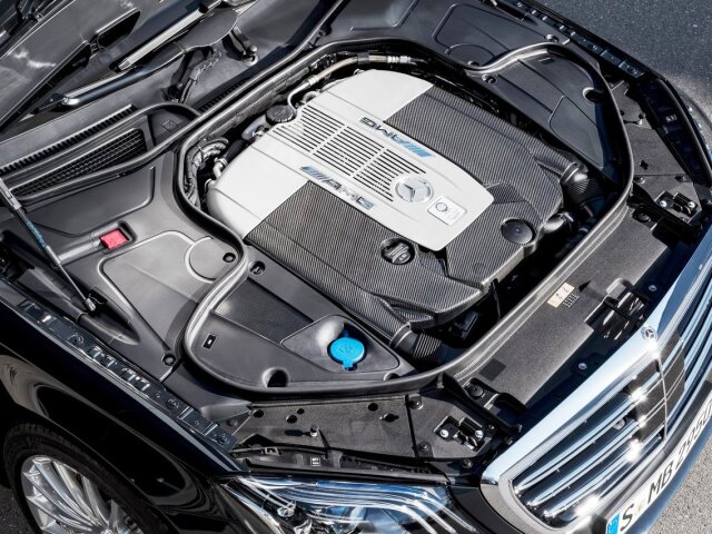 Mercedes-Benz S600 - motor V12